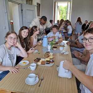 Die Minis beim Pfarrcafé