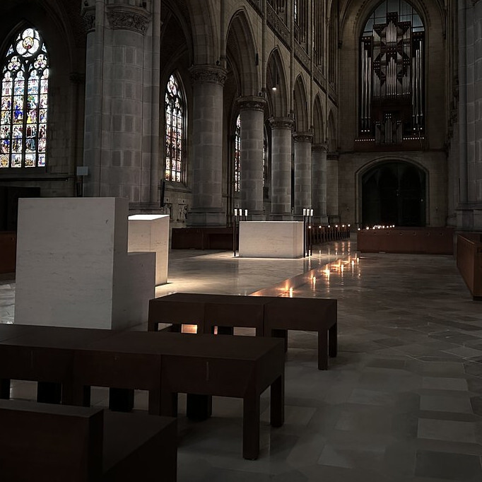 Die Morgenmeditation im Mariendom